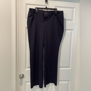 Worthington Curvy Fit wide legged trouser pants. Size 16